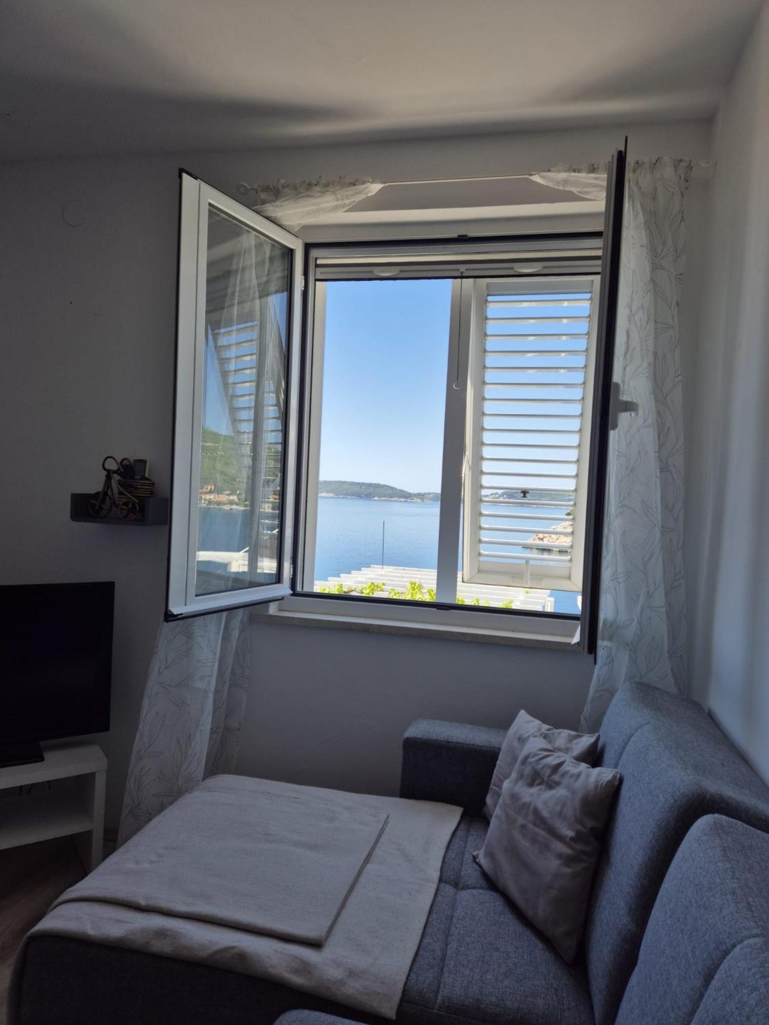 Apartments Matea Studio Apartment Stikovica Ngoại thất bức ảnh